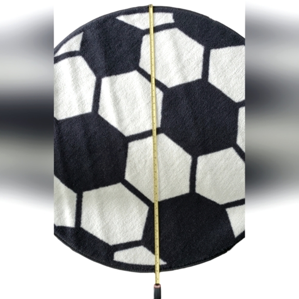 FUN RUGS Soccer Ball 39" Rug - Picture 3 of 9